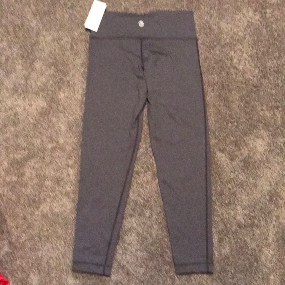 NWT Vineyard Vines athletic pants